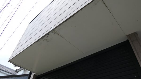 軒天井とは？家を美しく守るための知られざる役割　　｜福岡市南区　想いを形に工房　想いを形に外壁塗装