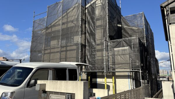 築9年！コーキングの劣化が気になります！コーキングのみの補修はできますか？｜福岡市南区　想いを形に工房＆想いを形に外壁塗装