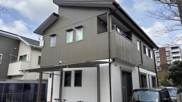 【瑕疵保険メンテナンス】外壁の色褪せとコーキングの劣化が気になります。外壁と一緒に内装のチェックもお願いできますか？　｜福岡市南区　想いを形に工房　想いを形に外壁塗装