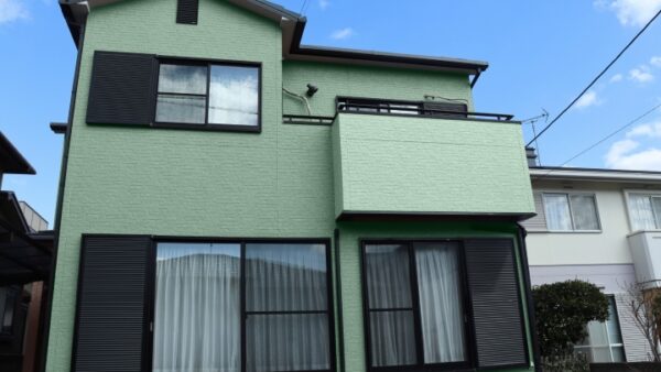【2026年版】福岡県で人気の外壁塗装カラーランキング！失敗しない色選びのポイントも解説　｜福岡市南区　想いを形に工房　想いを形に外壁塗装